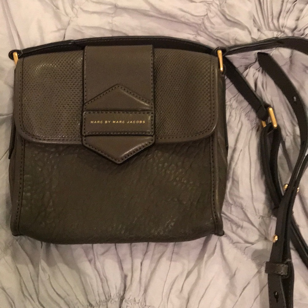 Army green Marc Jacobs crossbody